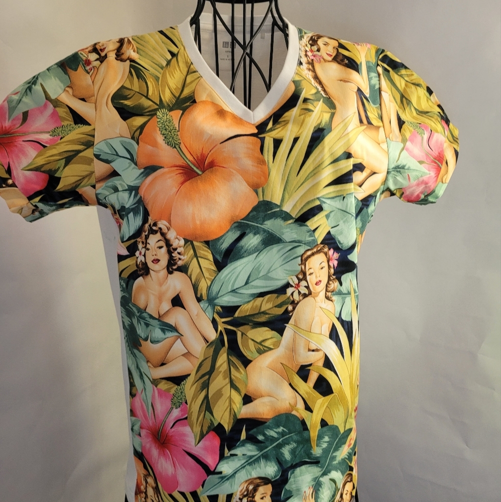Graphic Fabric Overlay Tee-shirt